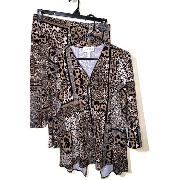 Joseph Ribkoff Animal Print Two Piece Skirt Top Set 8/10